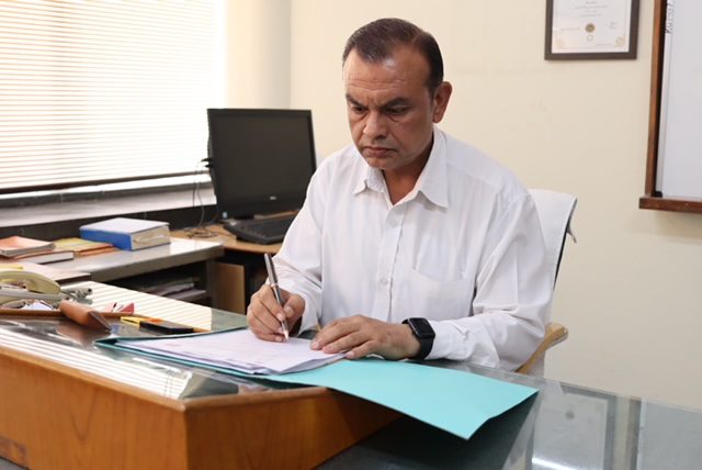 Dr. Rajesh Kharab